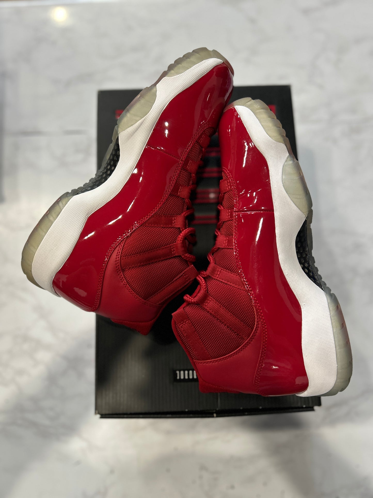Jordan 11 Retro Win Like 96 PRE-OWNED