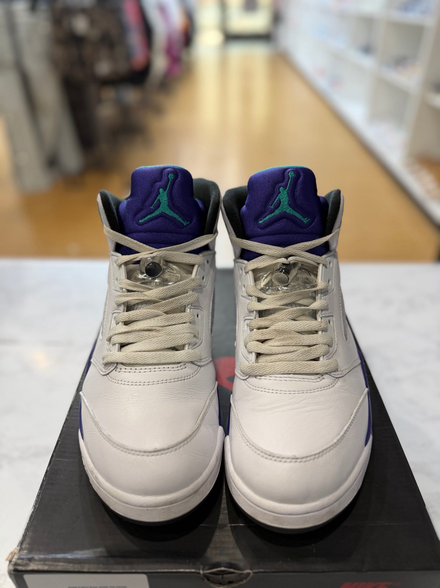 Jordan 5 Retro Grape (2025) PRE-OWNED
