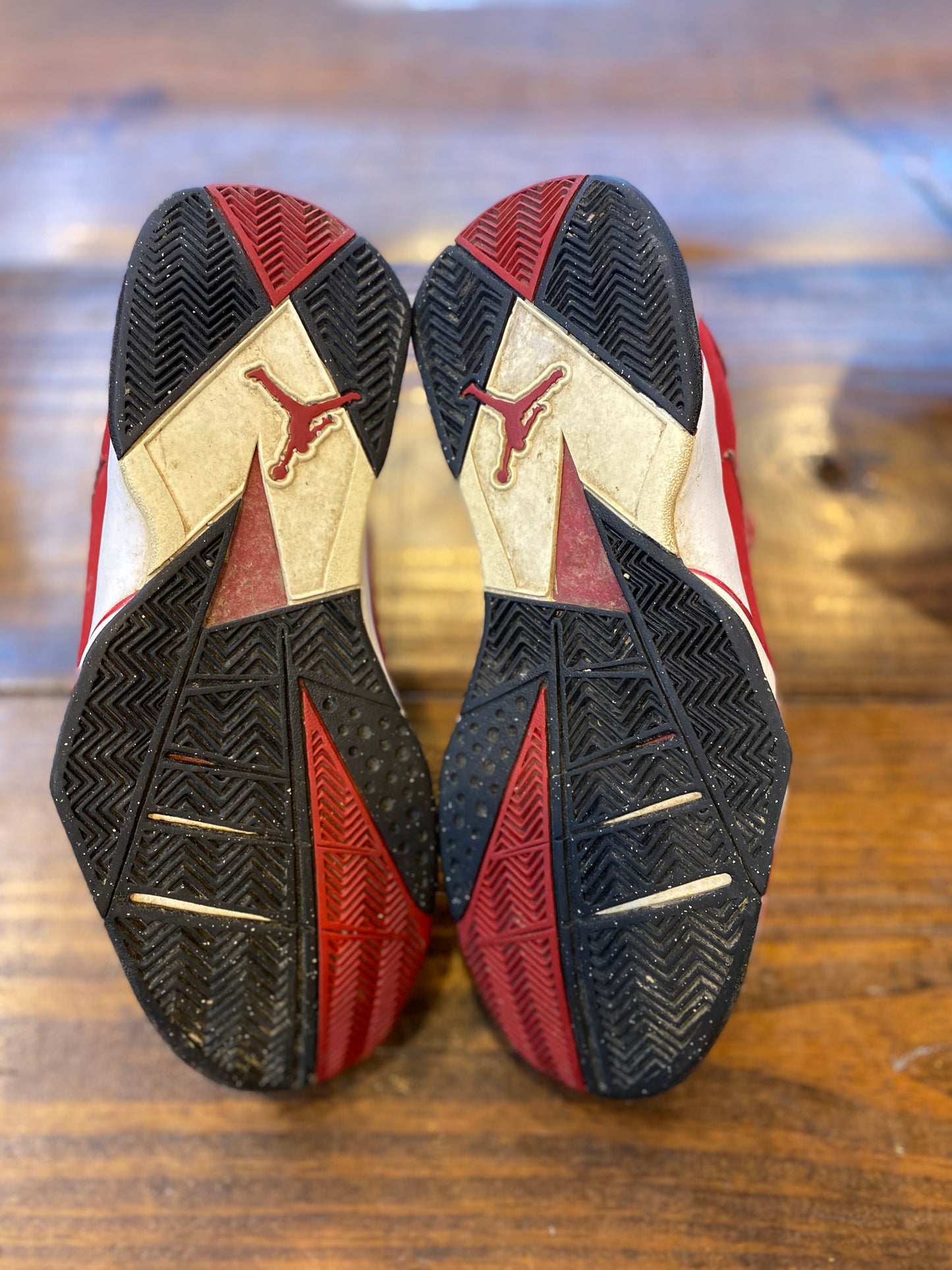 Jordan True Flight Gym Red - PRE-OWNED