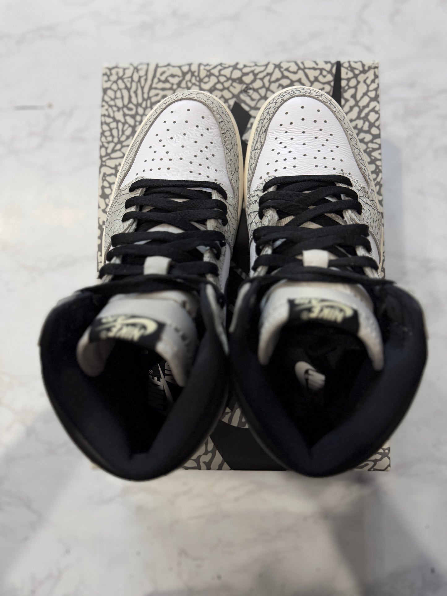Jordan 1 Retro High OG White Cement PRE-OWNED