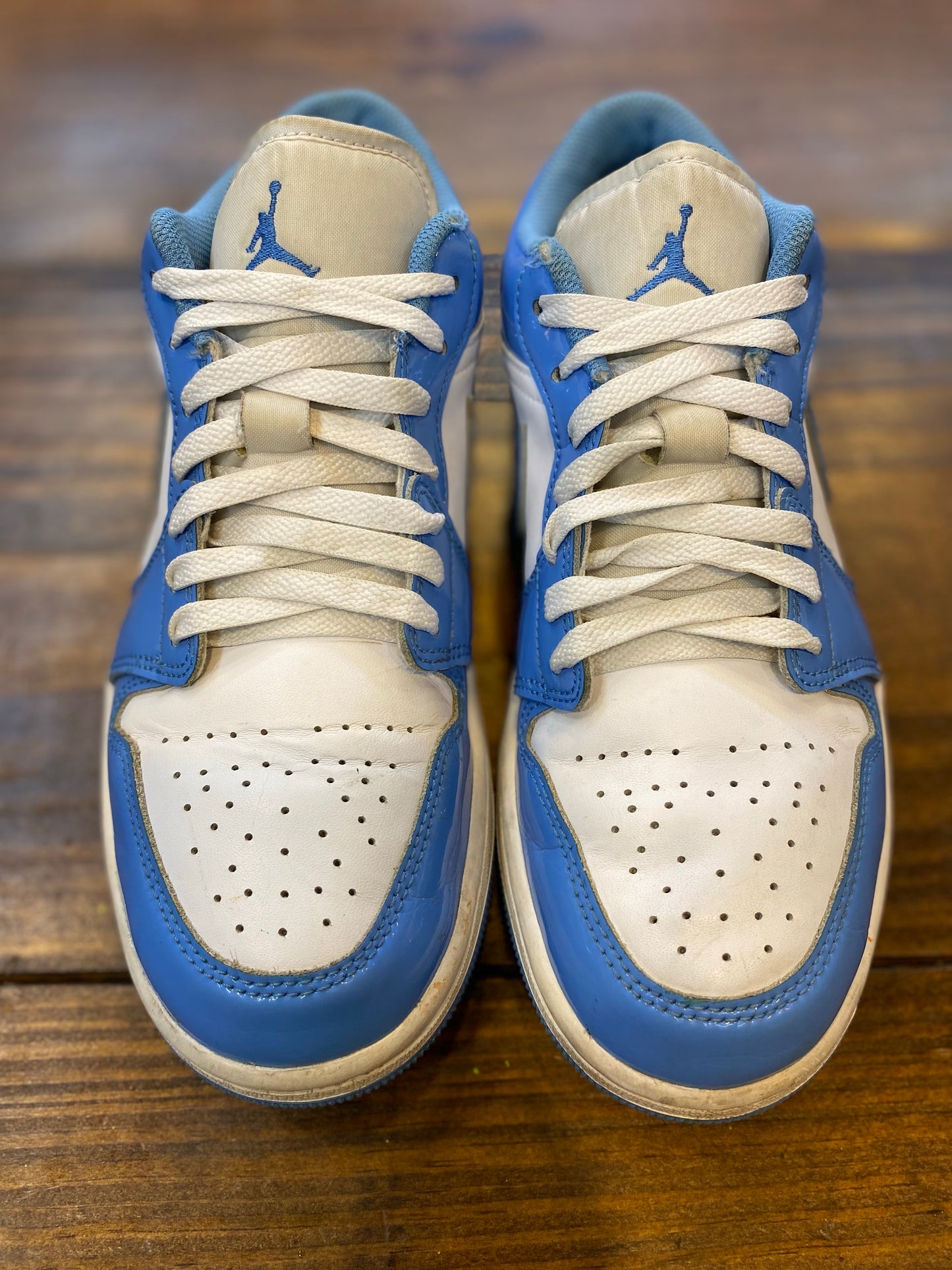 Jordan 1 Low SE White Legend Blue PRE-OWNED