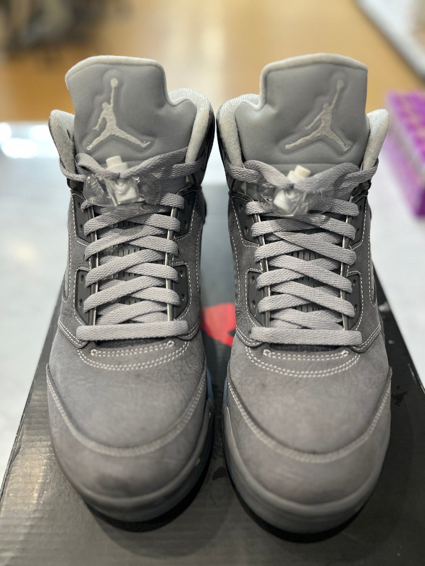 Jordan 5 Retro Wolf Grey (2026) PRE-OWNED