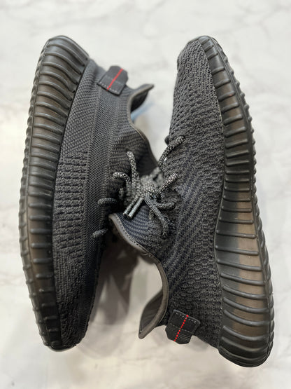 adidas Yeezy Boost 350 V2 PRE-OWNEDBlack (Non-Reflective) PRE-OWNED