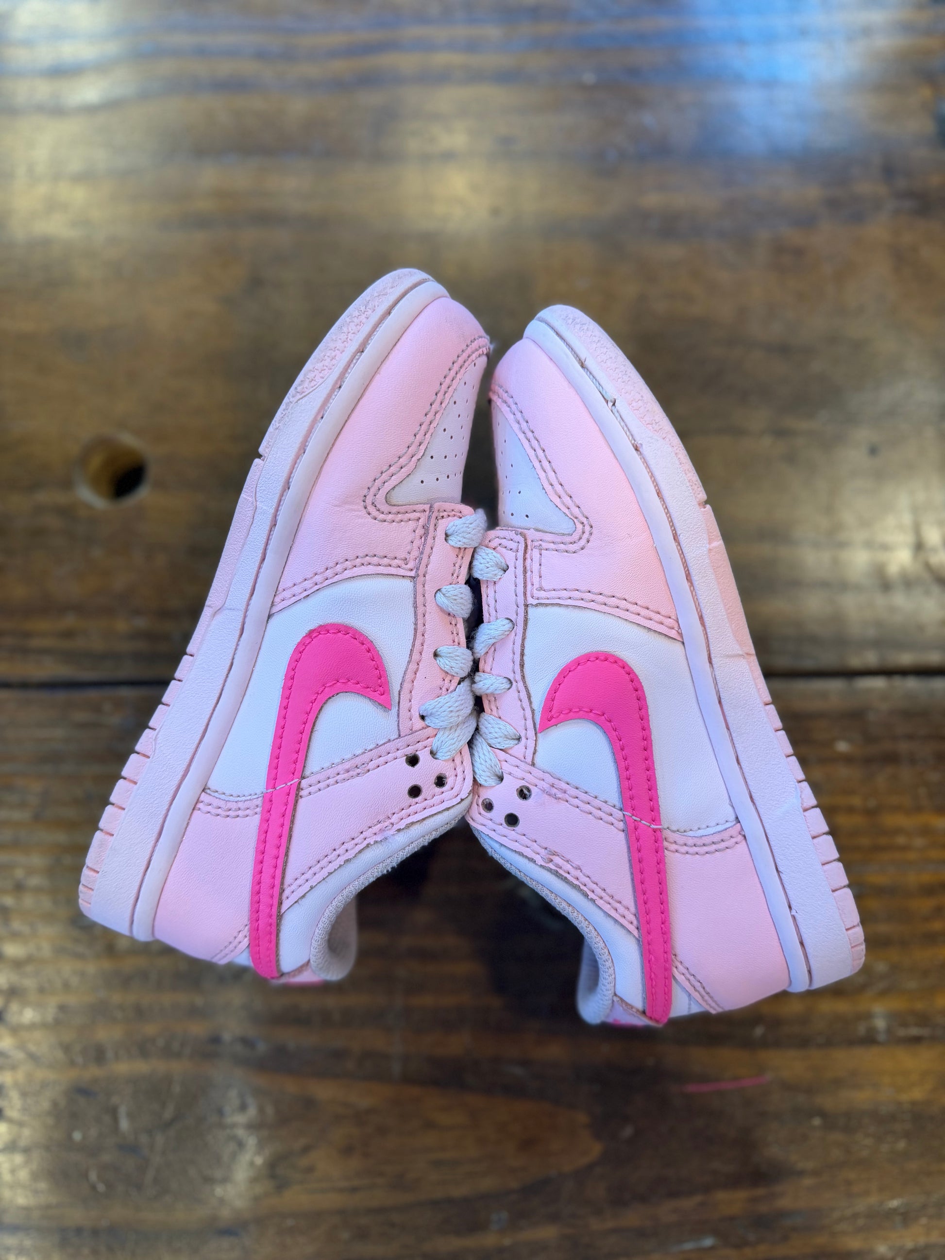 Nike Dunk Low Triple Pink (PS) PRE-OWNED