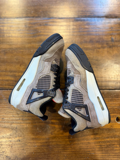 Jordan 4 Retro Taupe Haze (GS) PRE-OWNED