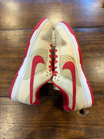 Nike Dunk Low Retro SE Strawberry Waffle PRE-OWNED