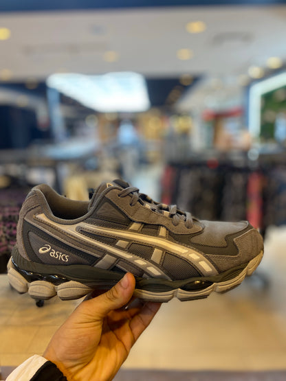 ASICS Gel-NYC 2055 Carbon Cement Grey PRE-OWNED