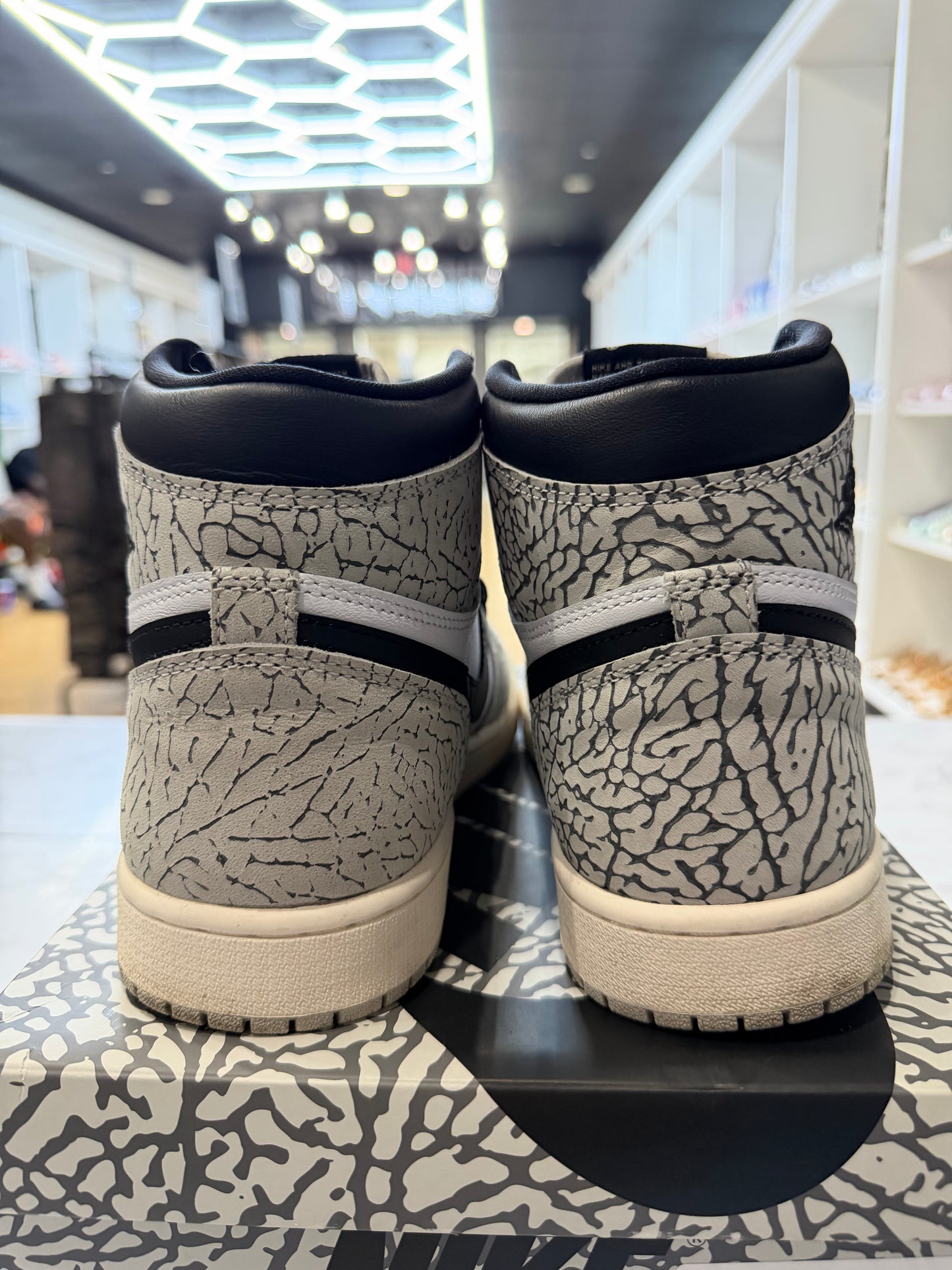 Jordan 1 Retro High OG White Cement PRE-OWNED