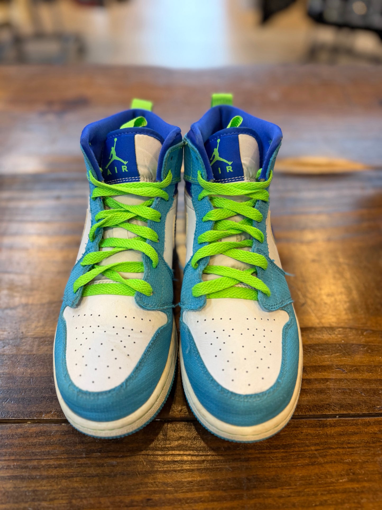 Jordan 1 Mid SE Sprite Blue (GS) PRE-OWNED