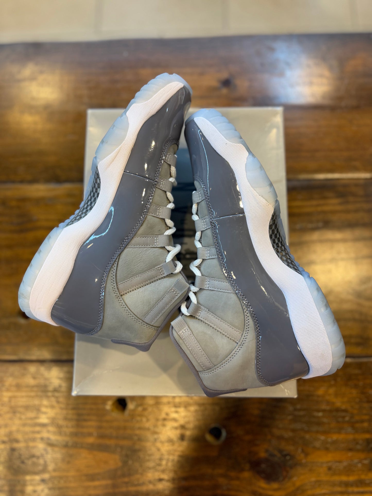 Jordan 11 Retro Cool Grey (2021) PRE-OWNED