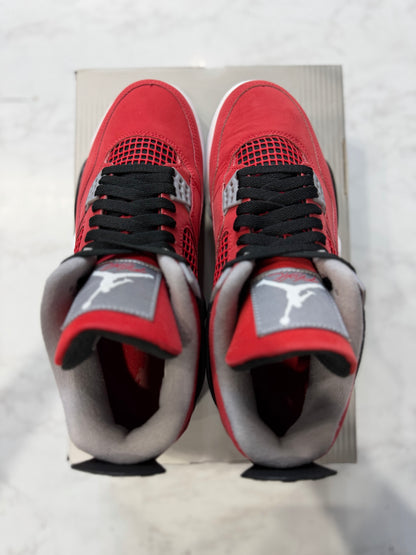 Jordan 4 Retro Toro Bravo (2026) PRE-OWNED