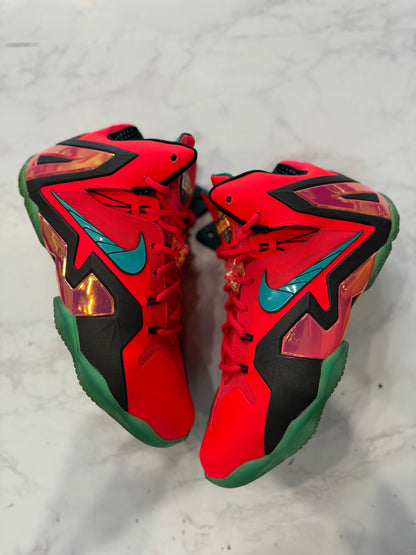 Nike LeBron 11 Elite Hero PRE-OWNED