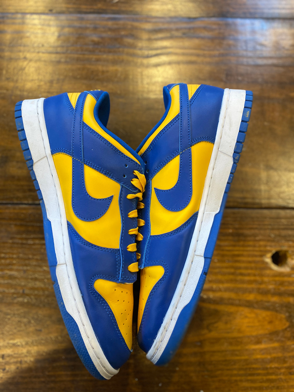 Nike Dunk Low UCLA PRE-OWNED