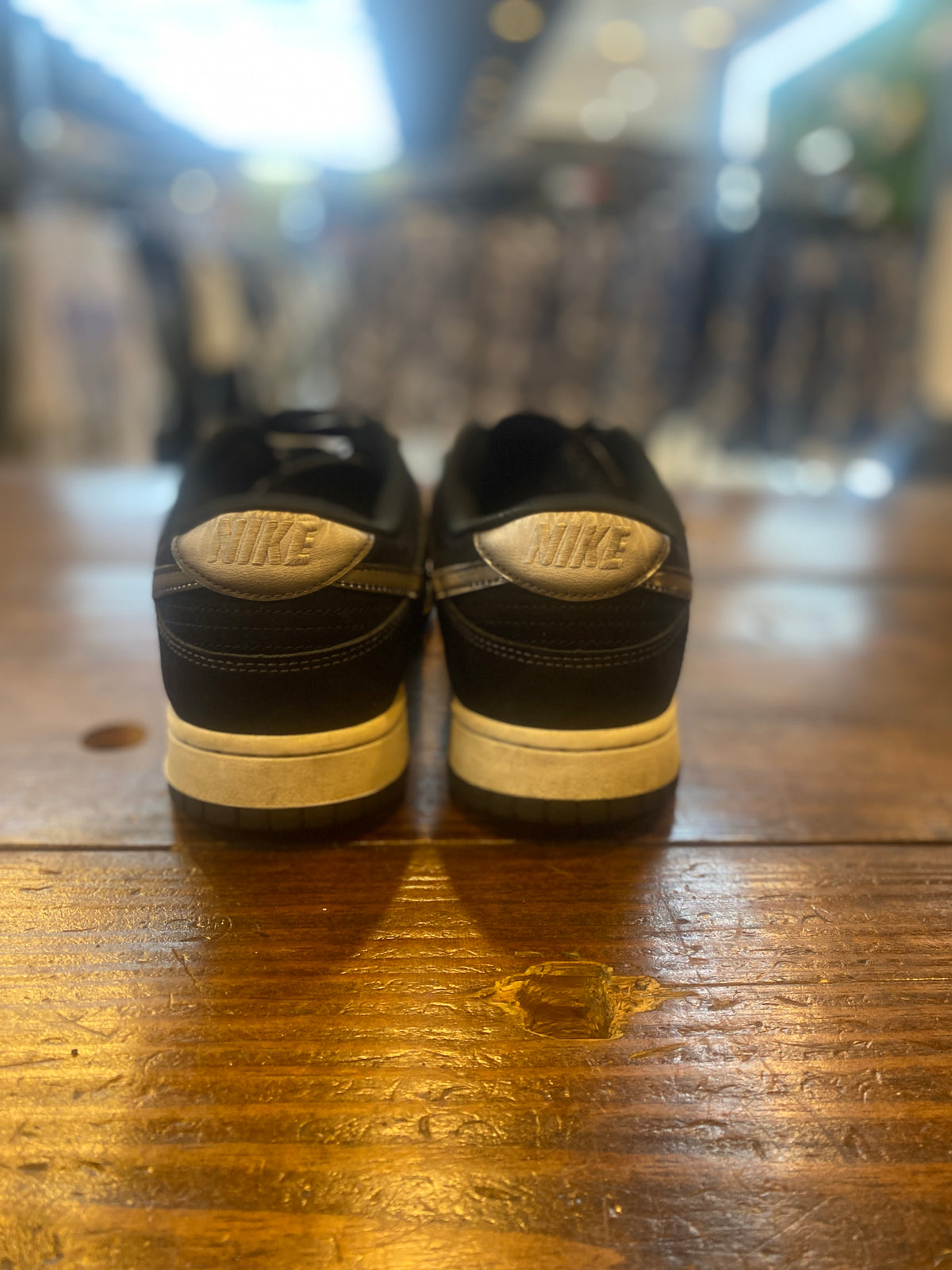 Nike Dunk Low Airbrush Swoosh Black PRE-OWNED