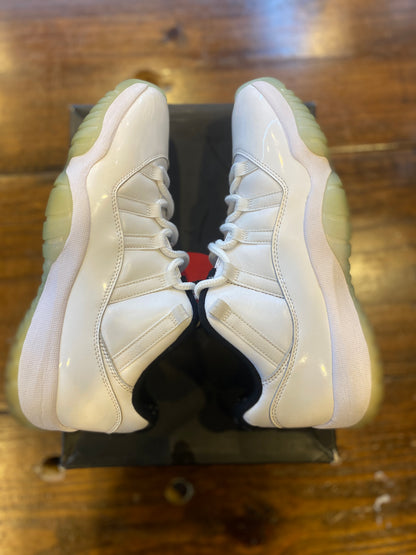 Jordan 11 Retro Low Legend Blue PRE-OWNED