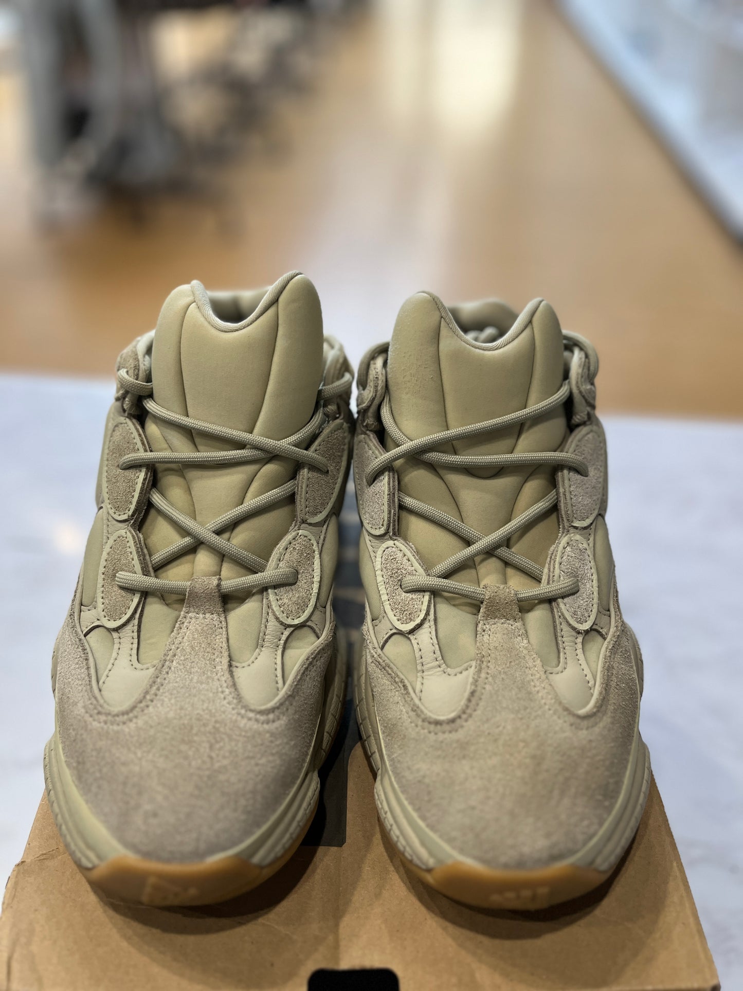 adidas Yeezy 500 Stone PRE-OWNED