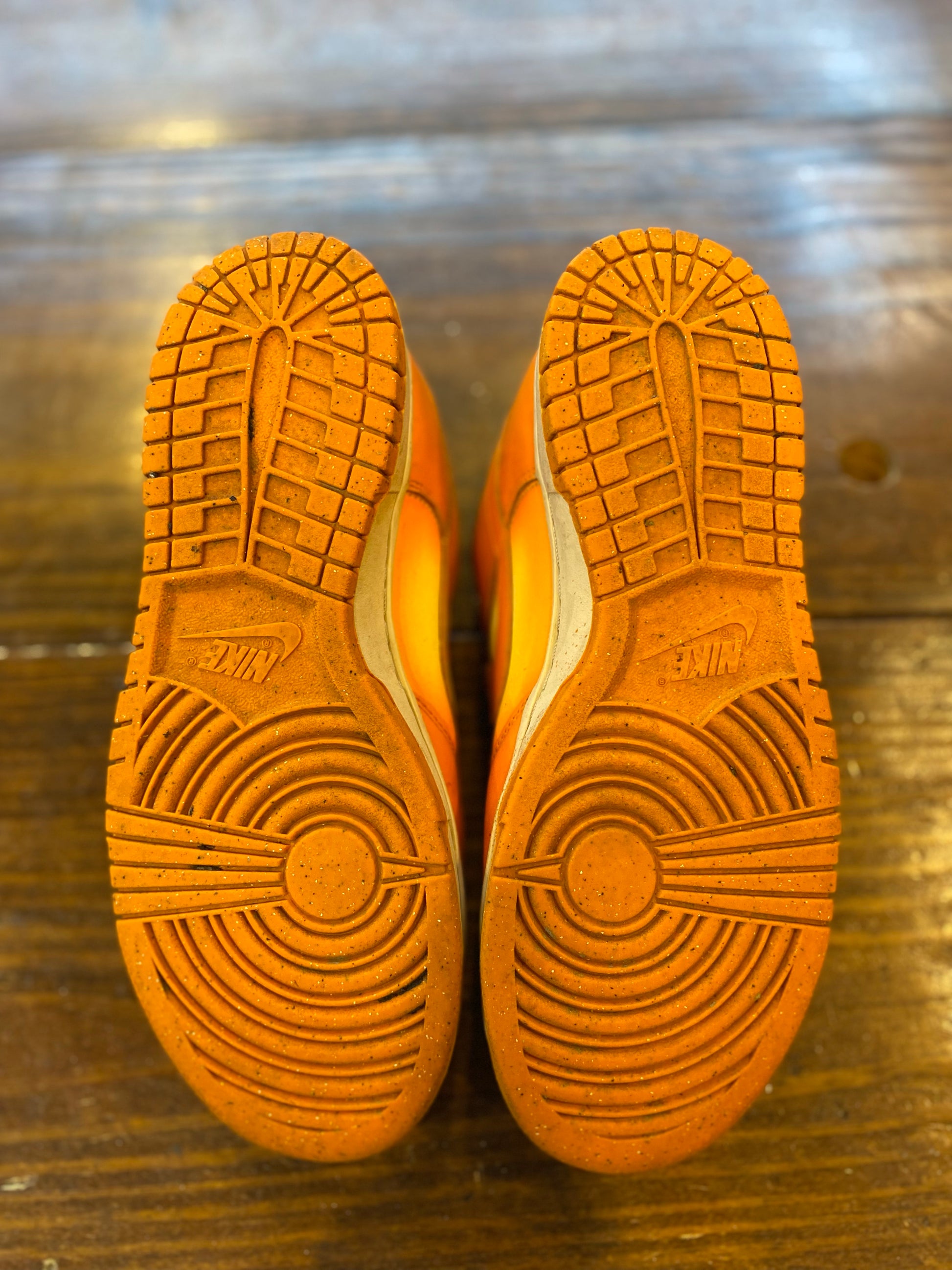 Nike Dunk Low Magma Orange (Women's) PRE-OWNED