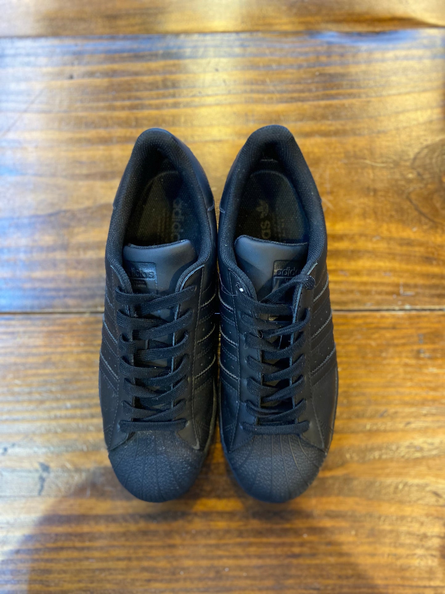 adidas Superstar All Black PRE-OWNED