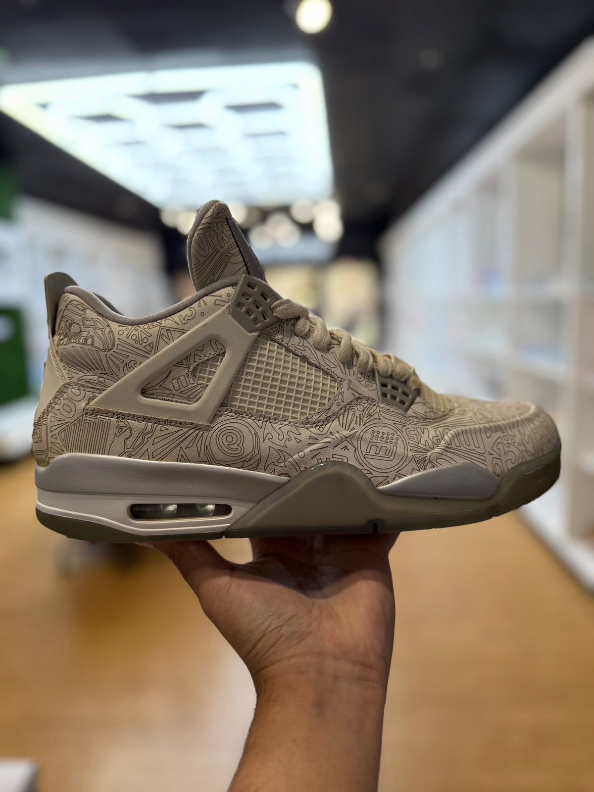 Jordan 4 Retro 30th Anniversary Laser PRE-OWNED