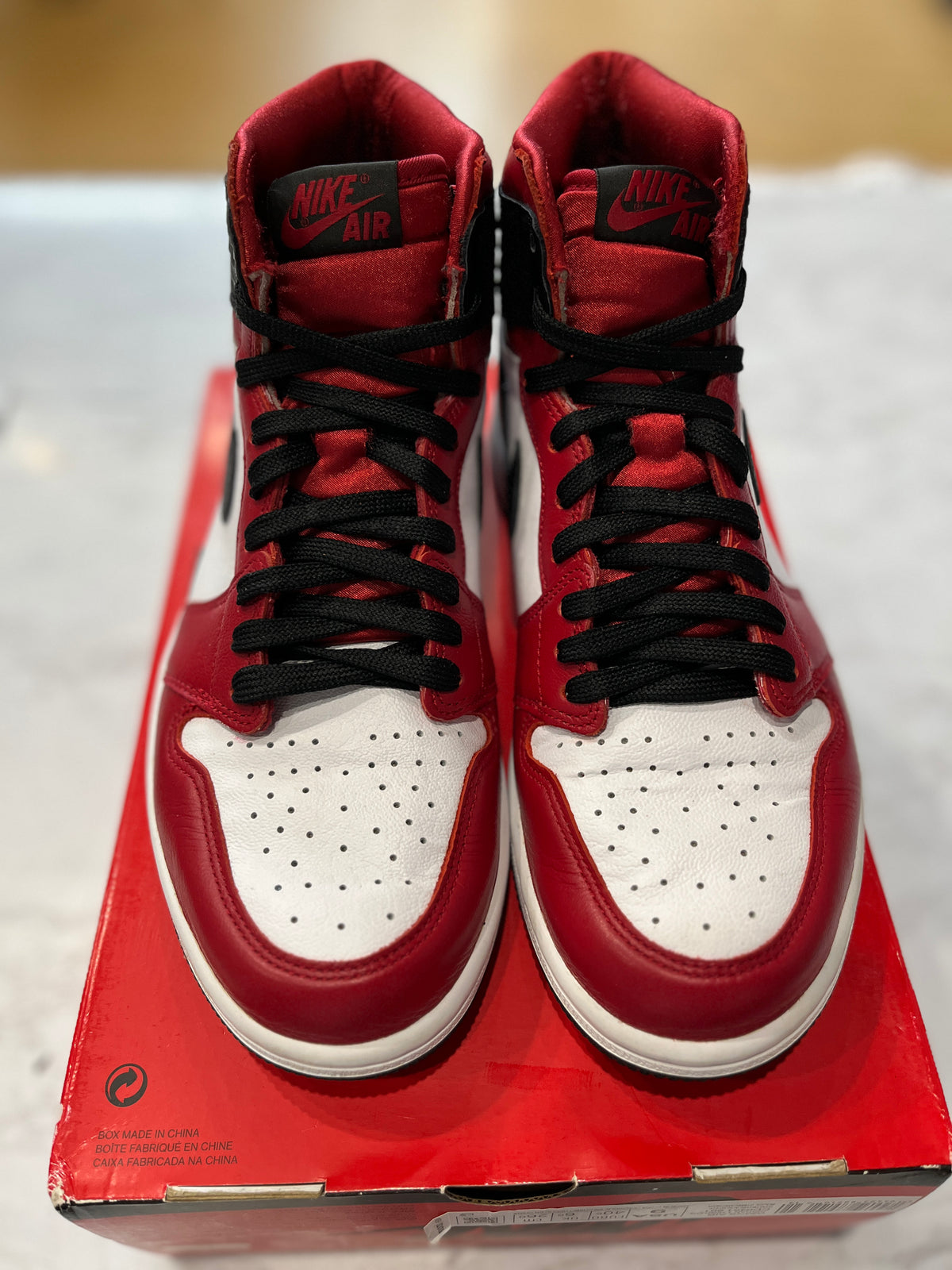 Jordan 1 Retro High Satin Snake Chicago (Women's) PRE-OWNED