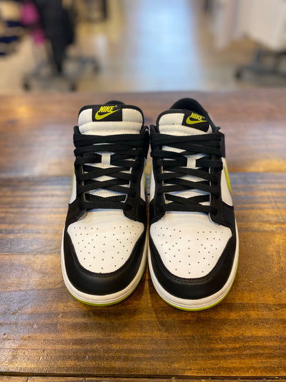 Nike Dunk Low Black Bright Cactus PRE-OWNED
