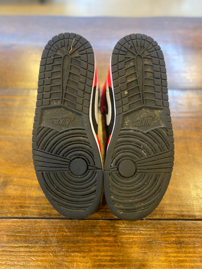 Jordan 1 Mid Infrared 23 PRE-OWNED