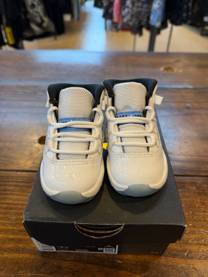 Jordan 11 Retro Legend Blue (2024) (TD) PRE-OWNED