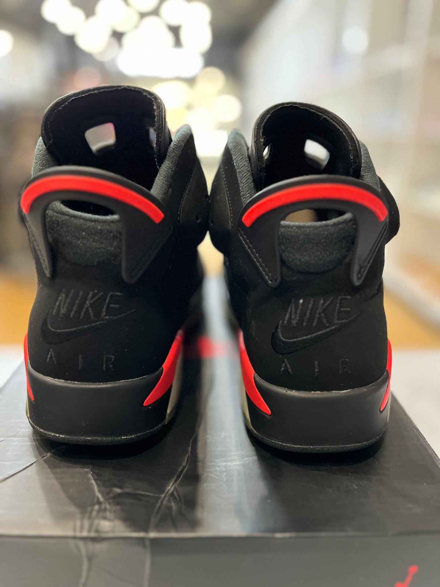 Jordan 6 Retro Black Infrared (2019) PRE-OWNED