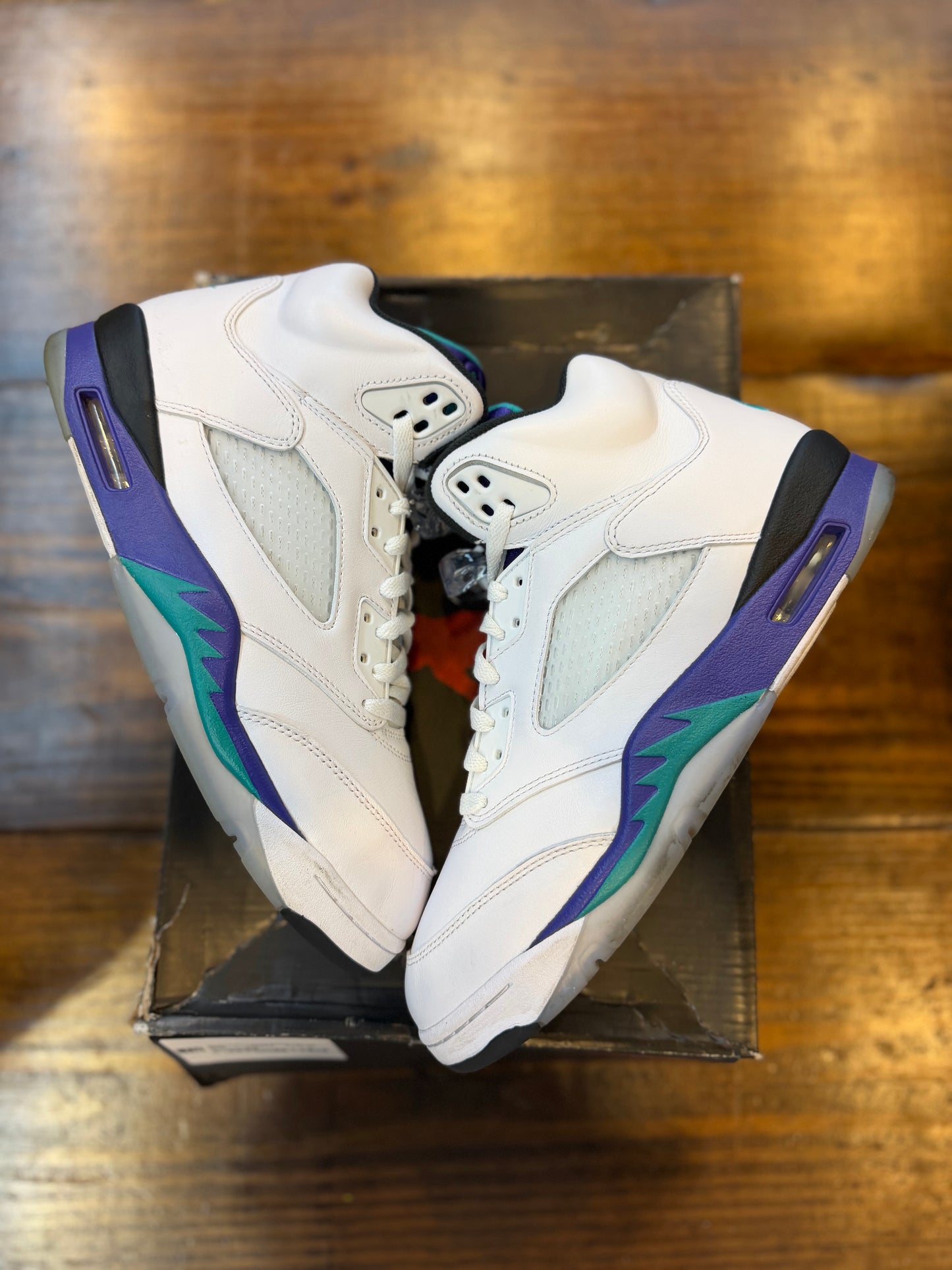 Jordan 5 Retro Grape (2025) PRE-OWNED