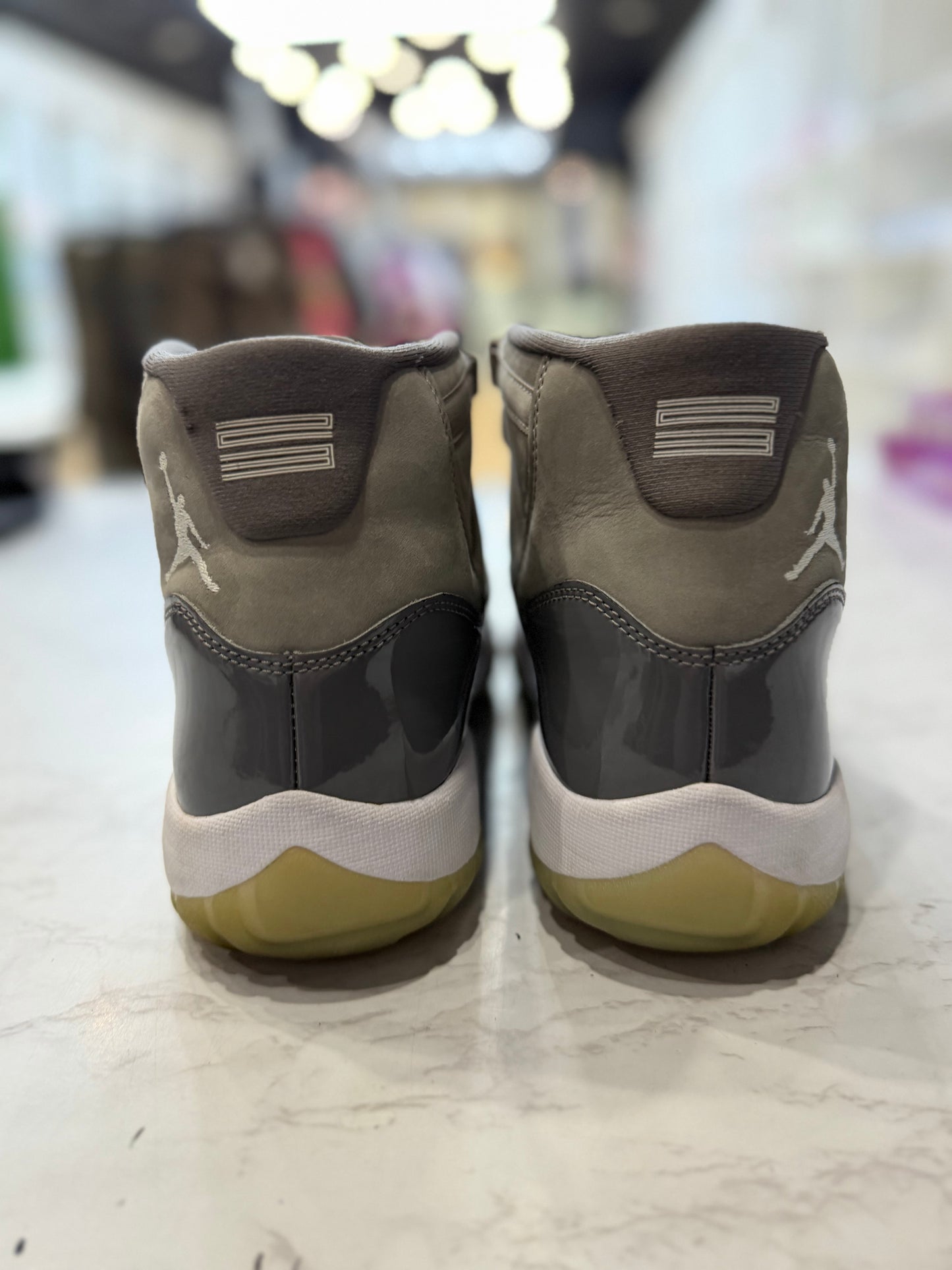 Jordan 11 Retro Cool Grey (2021) PRE-OWNED