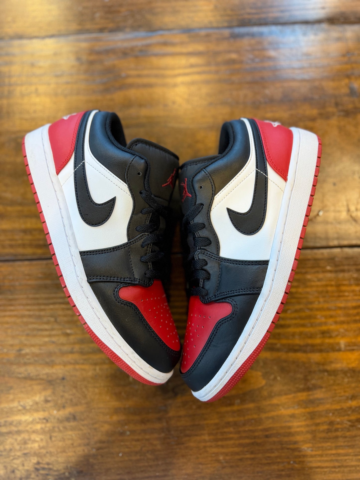 Jordan 1 Low Bred Toe 2.0 PRE-OWNED