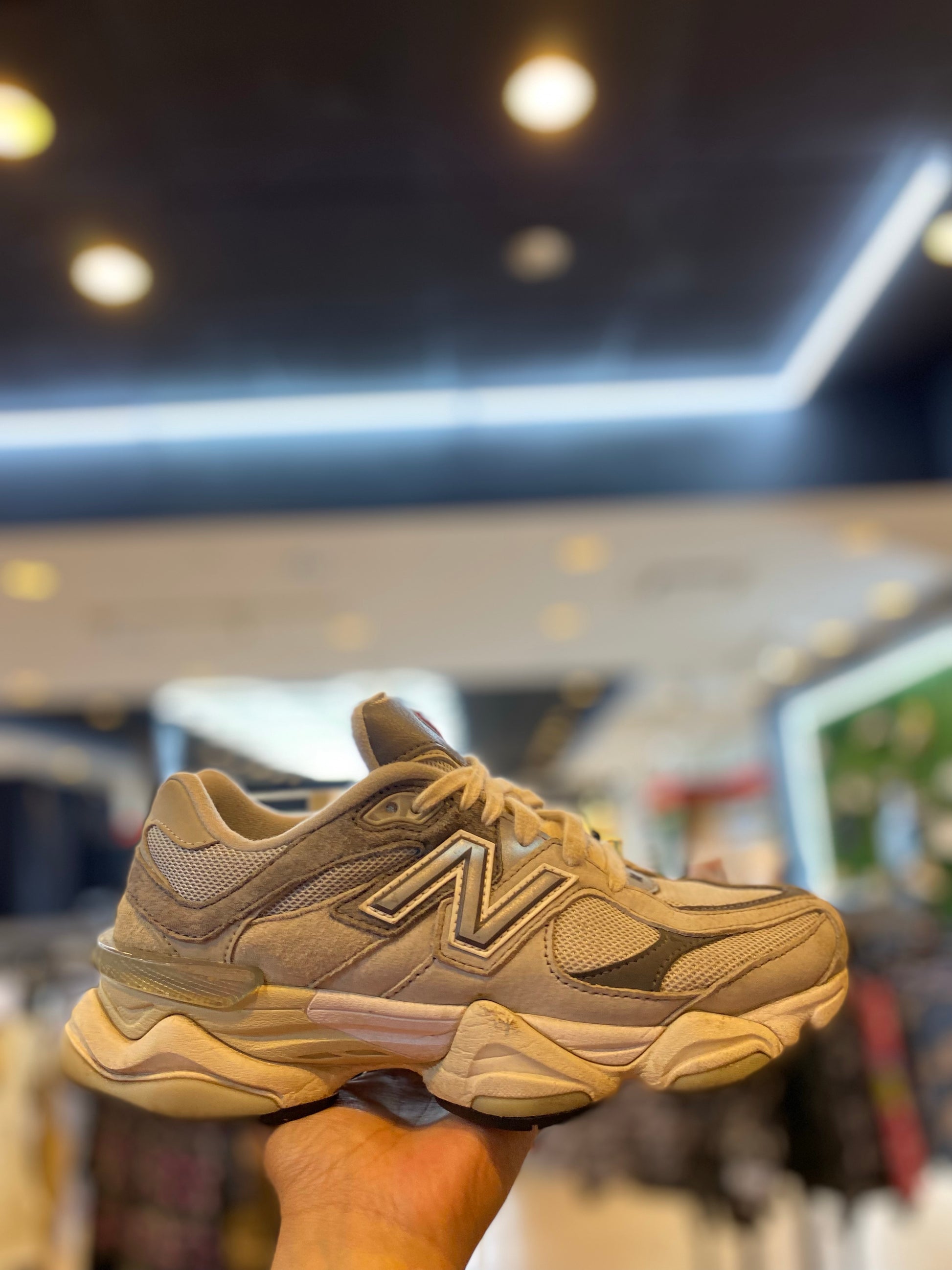 New Balance 9060 Rain Cloud Grey PRE-OWNED