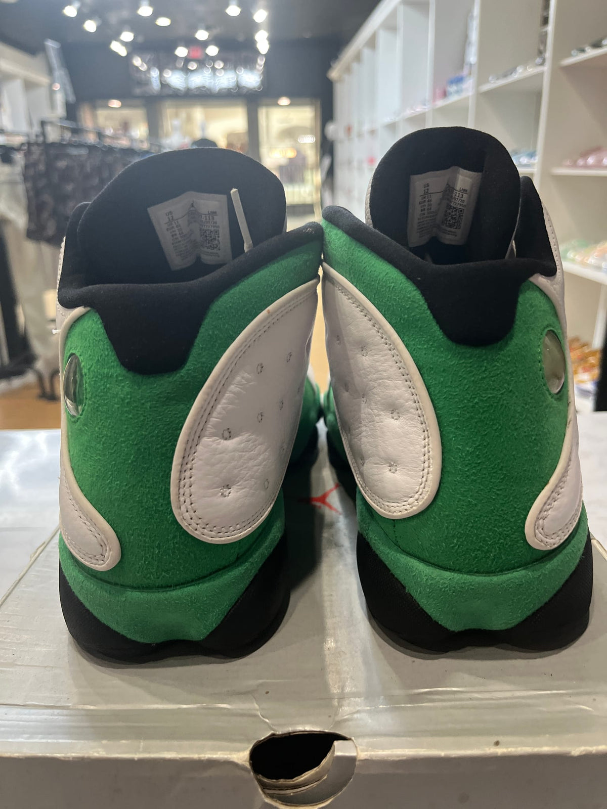 Jordan 13 Retro White Lucky Green PRE-OWNED