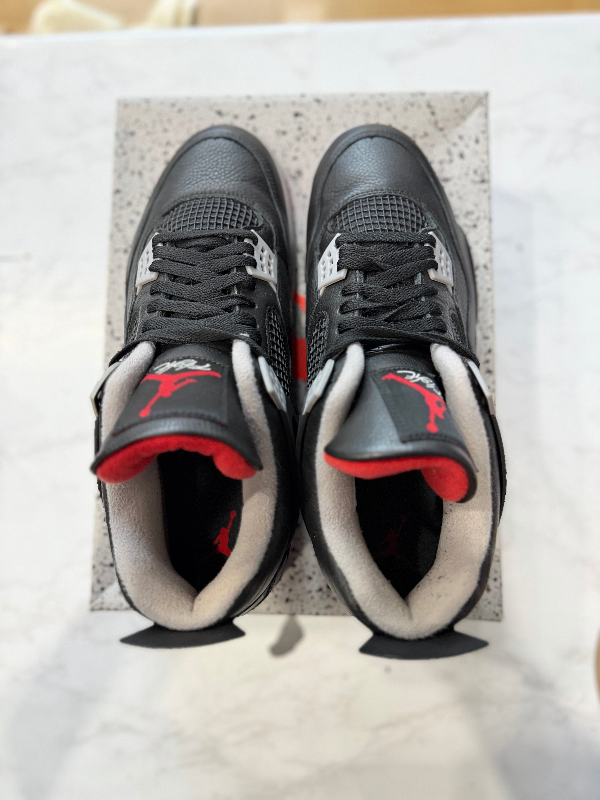 Jordan 4 Retro Bred Reimagined PRE-OWNED