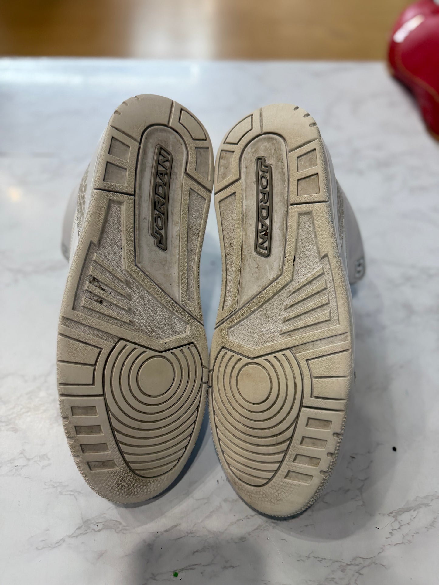 Jordan 3 Retro Pure Money PRE-OWNED