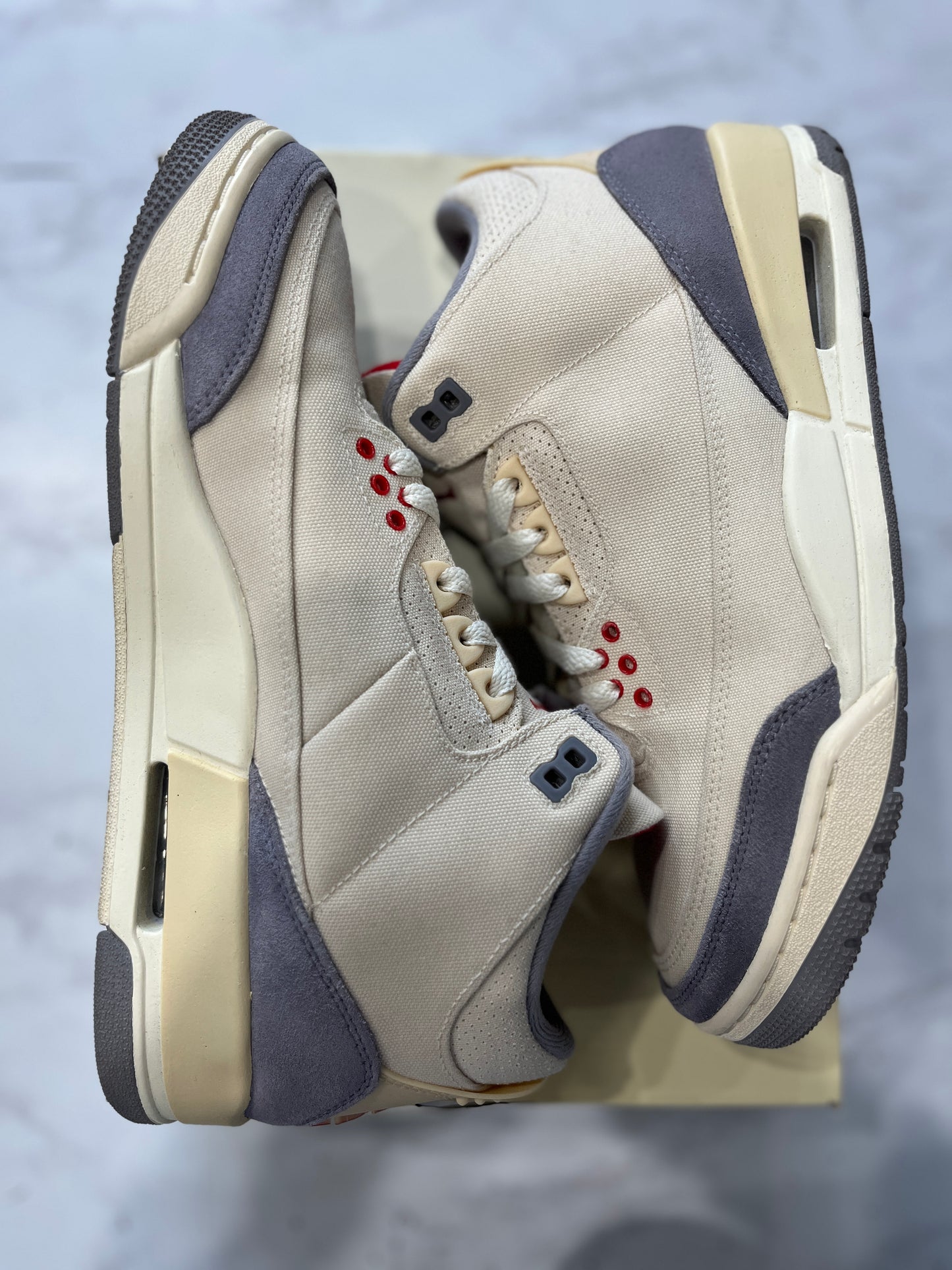 Jordan 3 Retro Muslin PRE-OWNED