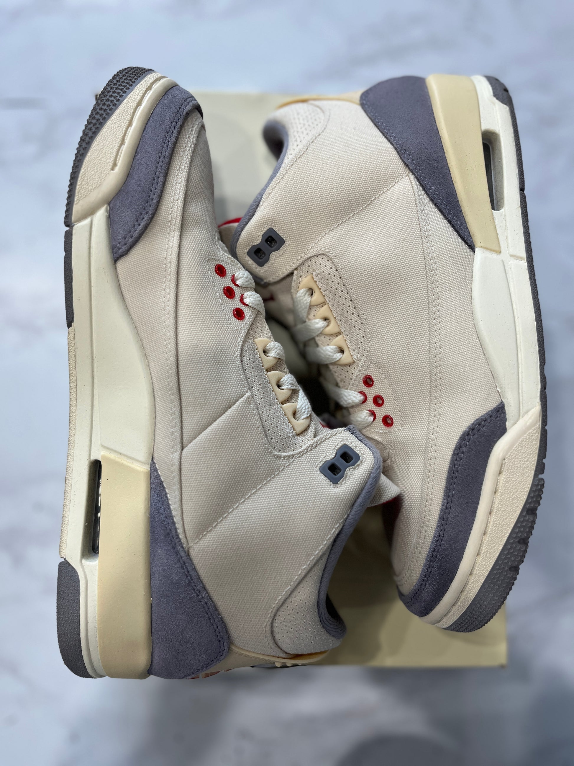 Jordan 3 Retro Muslin PRE-OWNED