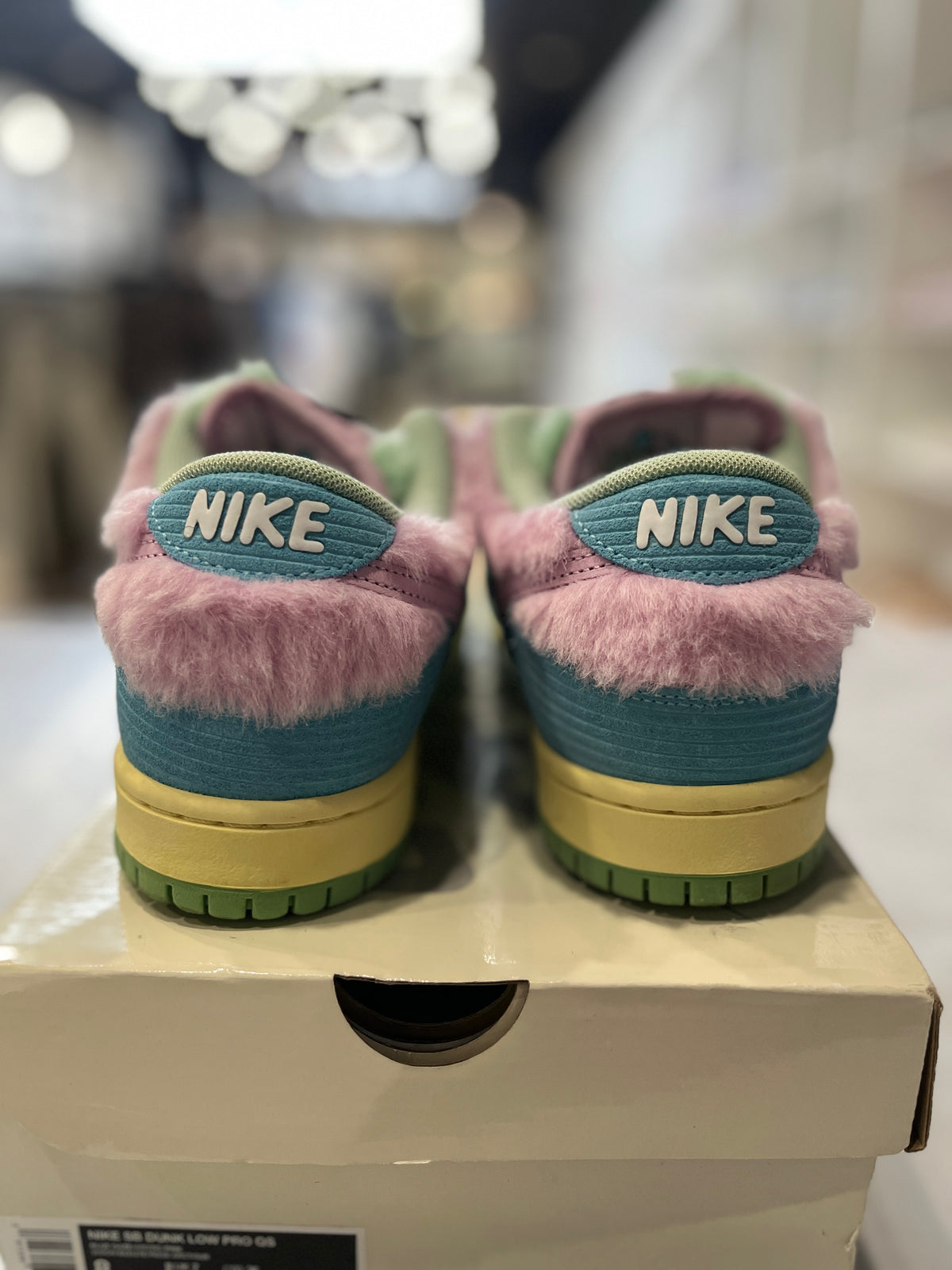 Nike SB Dunk Low Verdy Visty PRE-OWNED