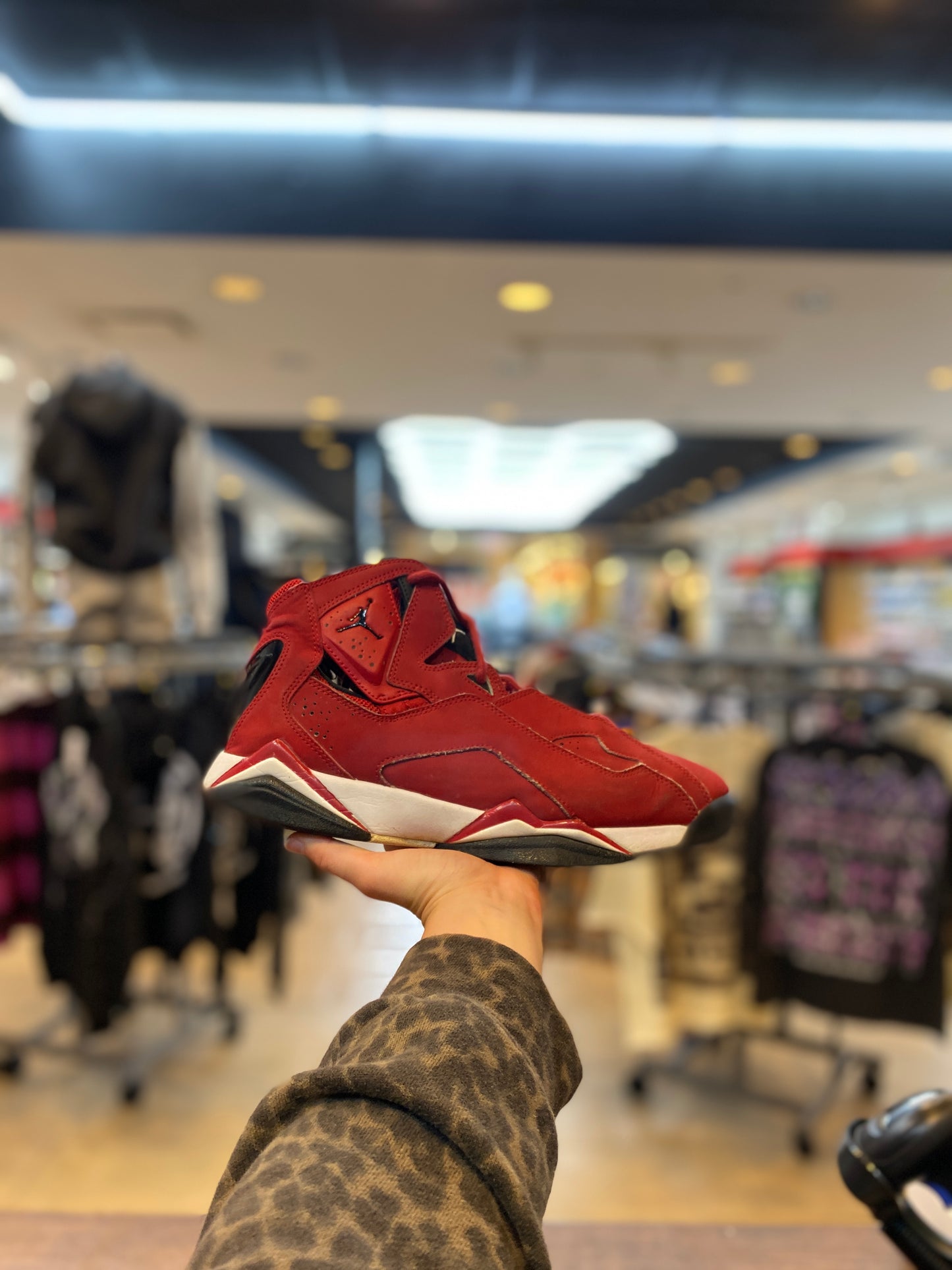 Jordan True Flight Gym Red - PRE-OWNED