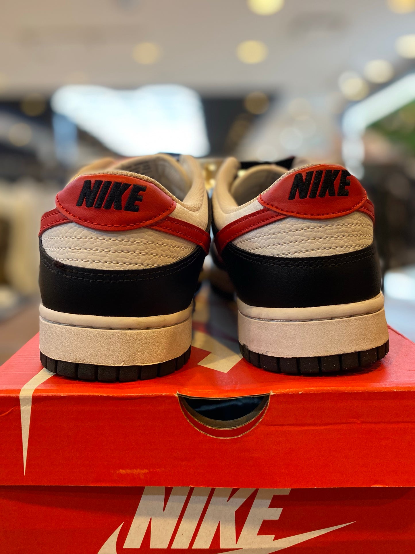 Nike Dunk Low Retro Red Swoosh Panda PRE-OWNED