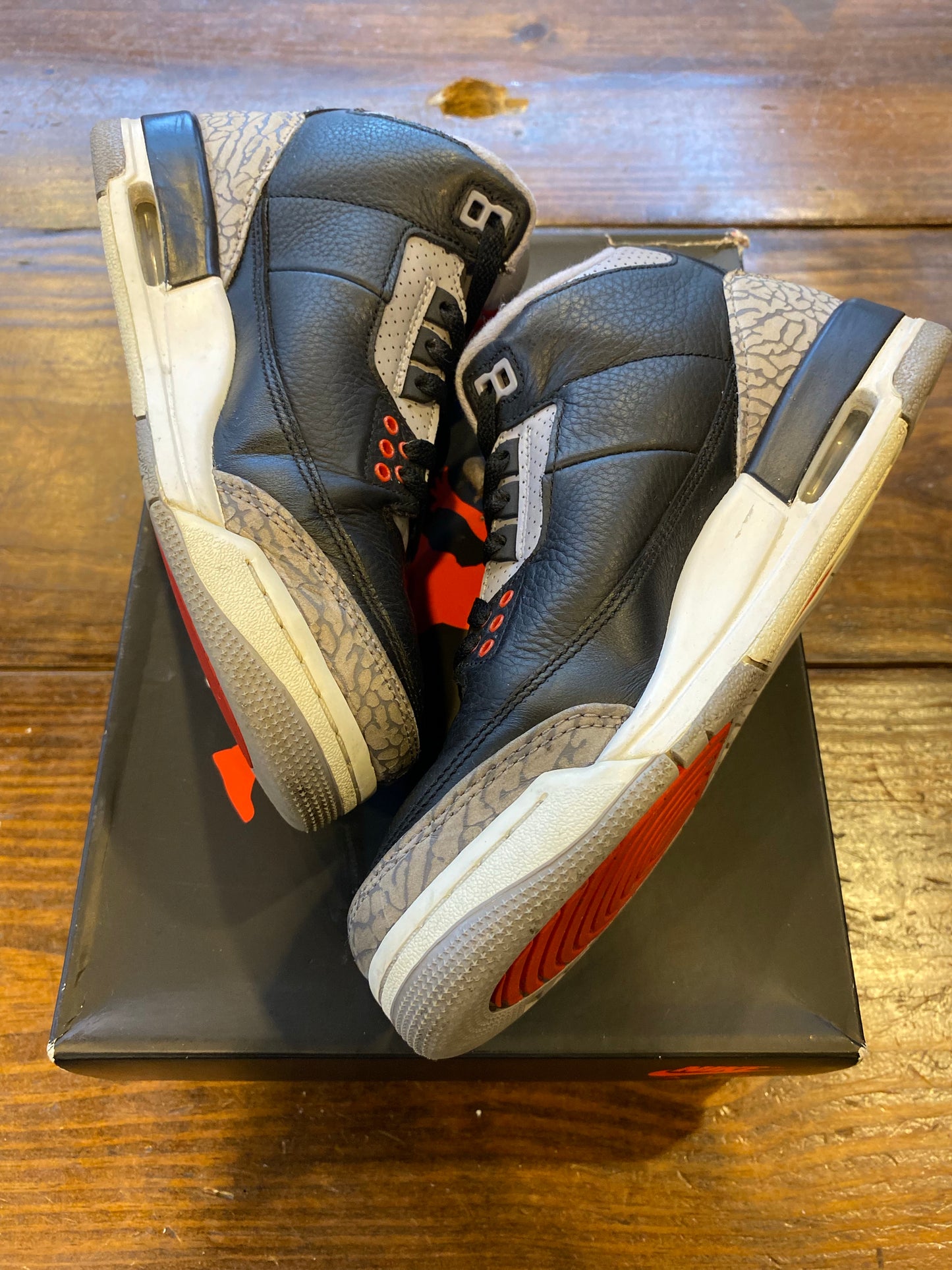 Jordan 3 Retro Black Cement (2024) (GS) PRE-OWNED
