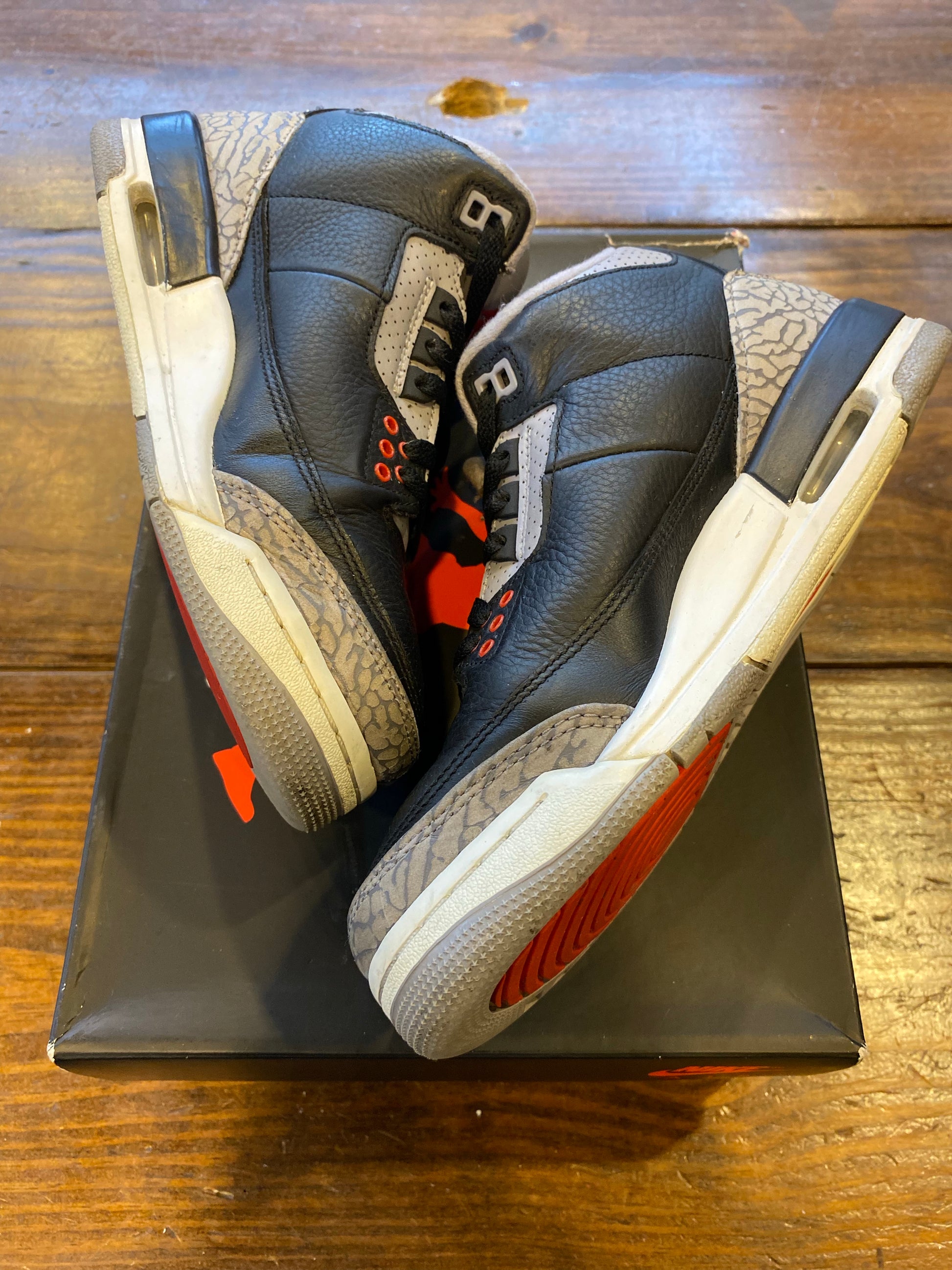 Jordan 3 Retro Black Cement (2024) (GS) PRE-OWNED