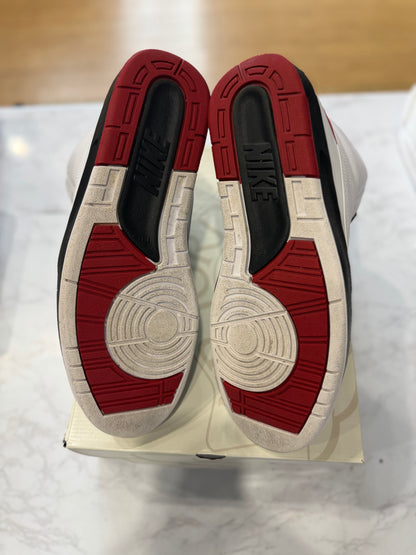 Jordan 2 Retro OG Chicago (2022) PRE-OWNED