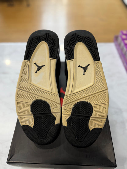 Jordan 4 Retro Royalty PRE-OWNED