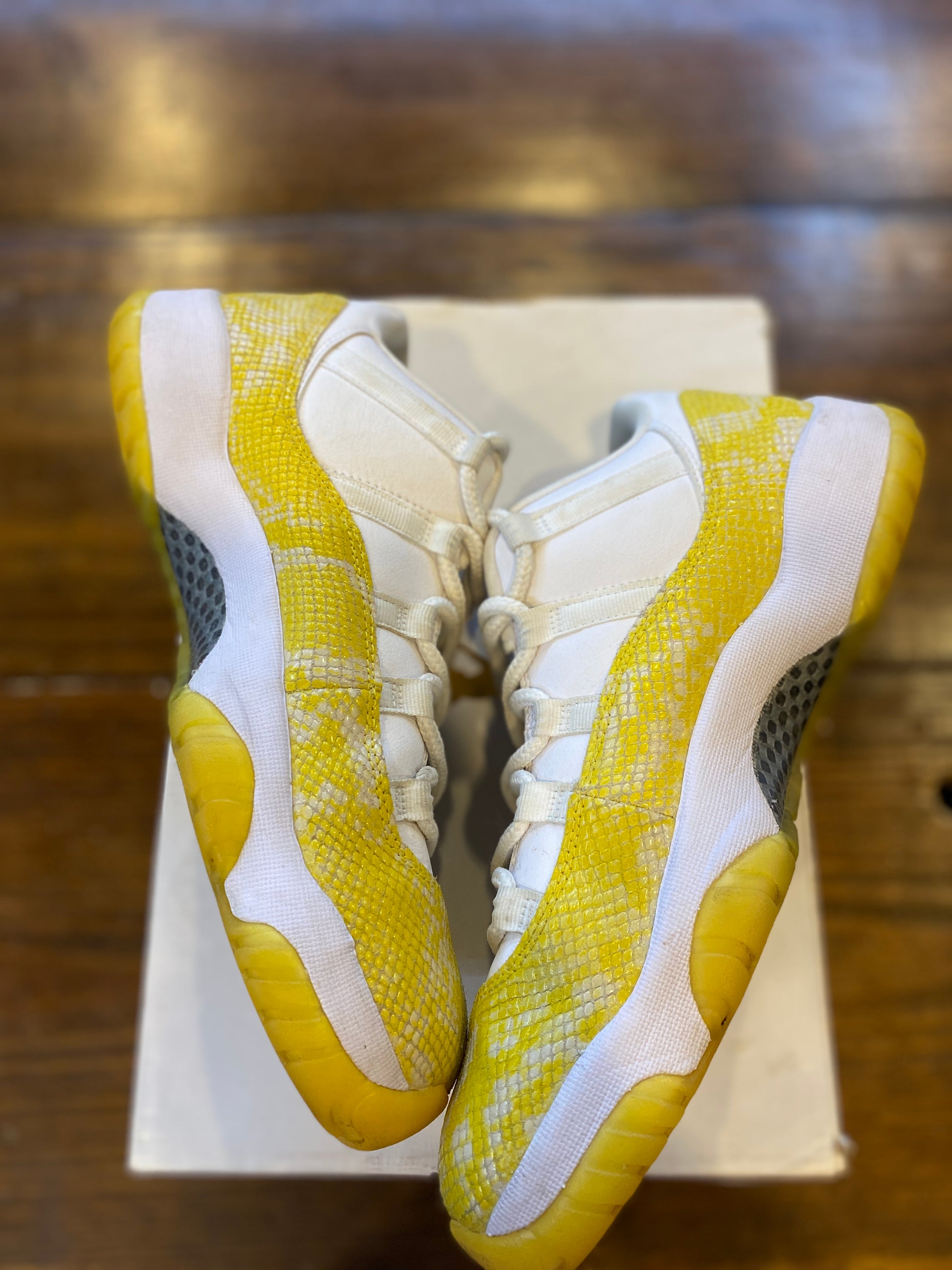 Jordan 11 Retro Low Yellow Snakeskin (Women's) PRE-OWNED