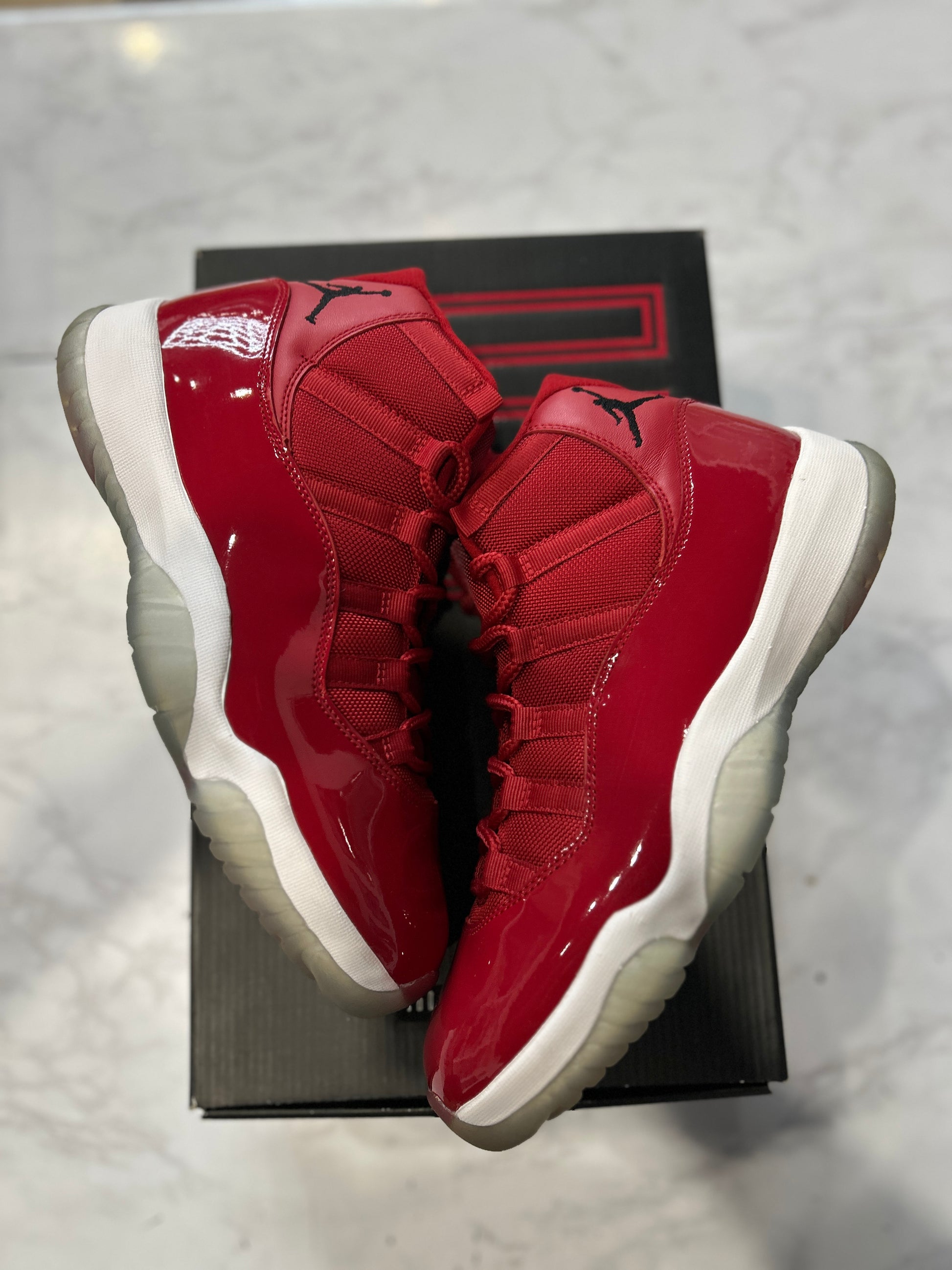 Jordan 11 Retro Win Like 96 PRE-OWNED