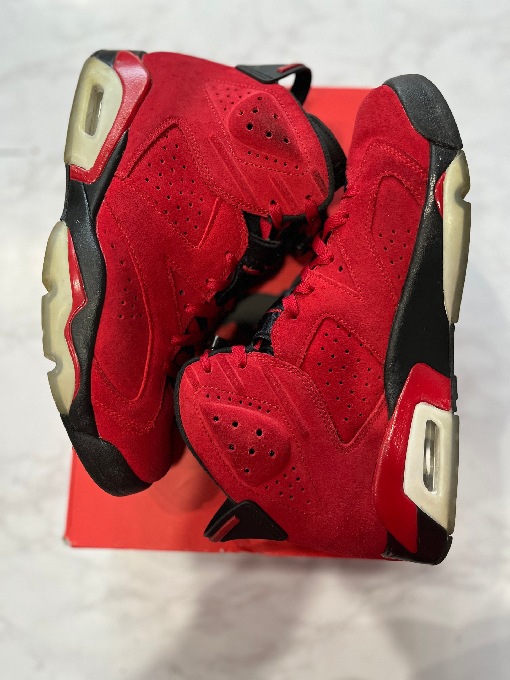 Jordan 6 Retro Toro Bravo PRE-OWNED