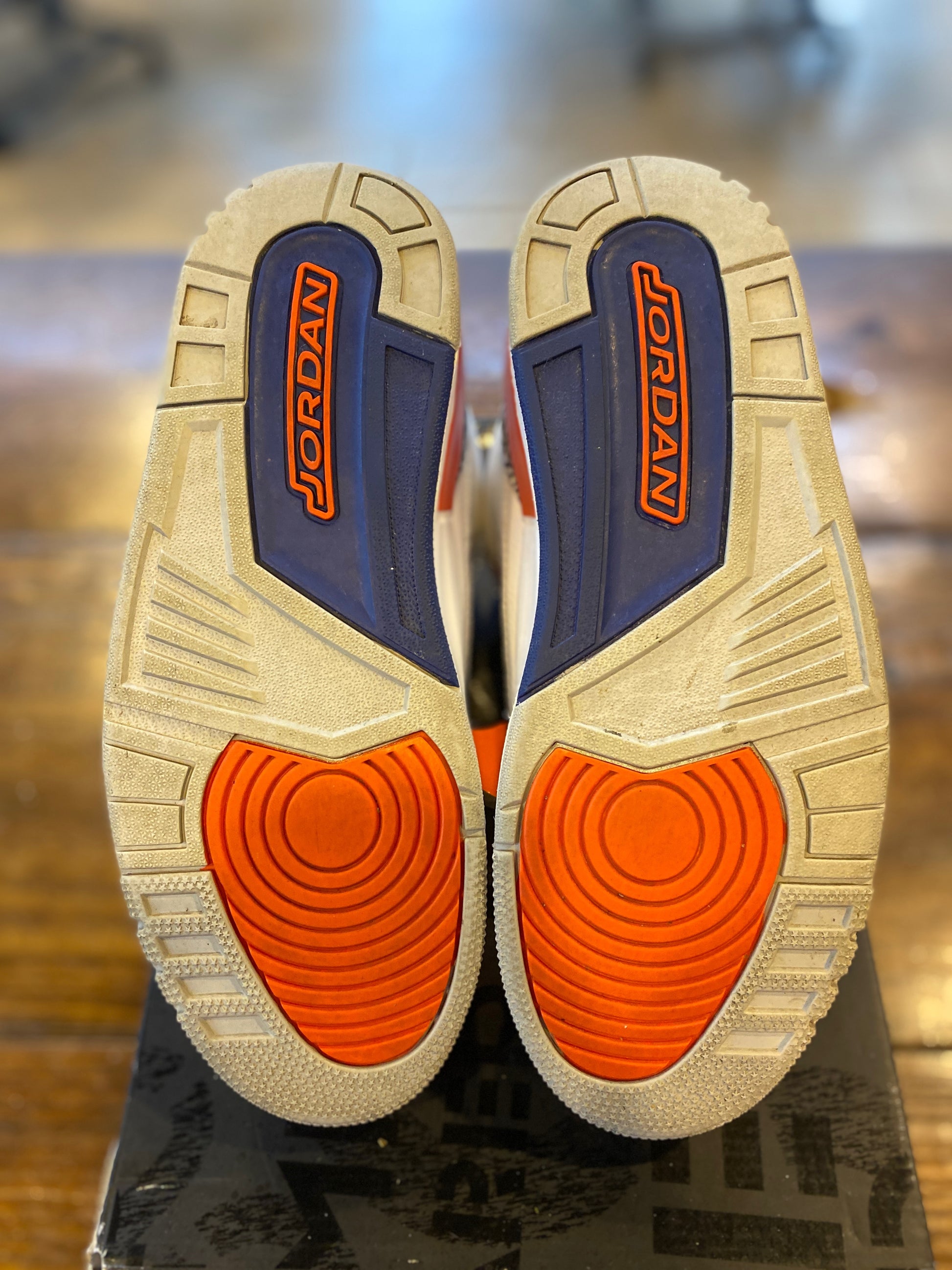 Jordan 3 Retro Knicks PRE-OWNED