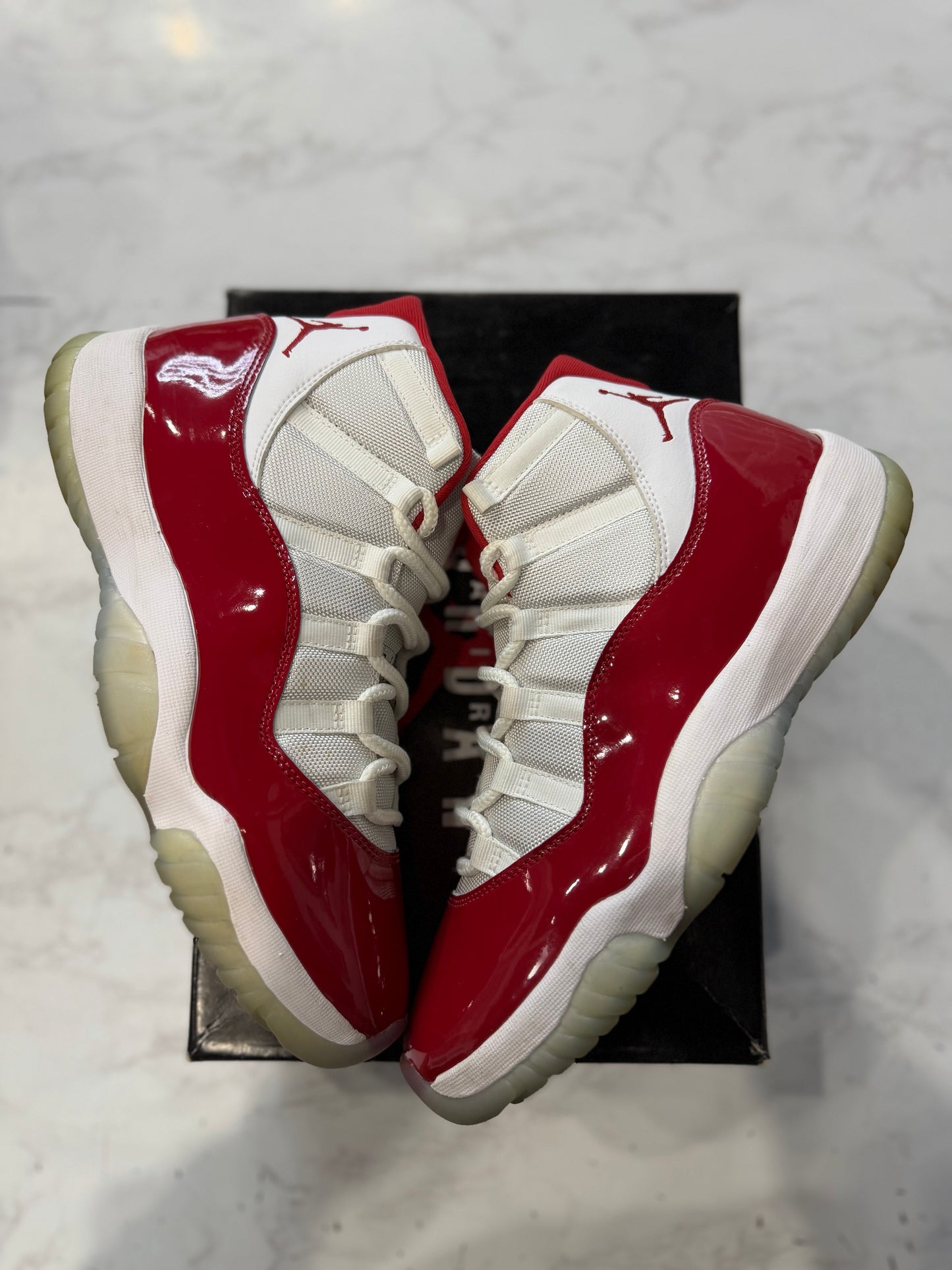 Jordan 11 Retro Cherry (2022) PRE-OWNED