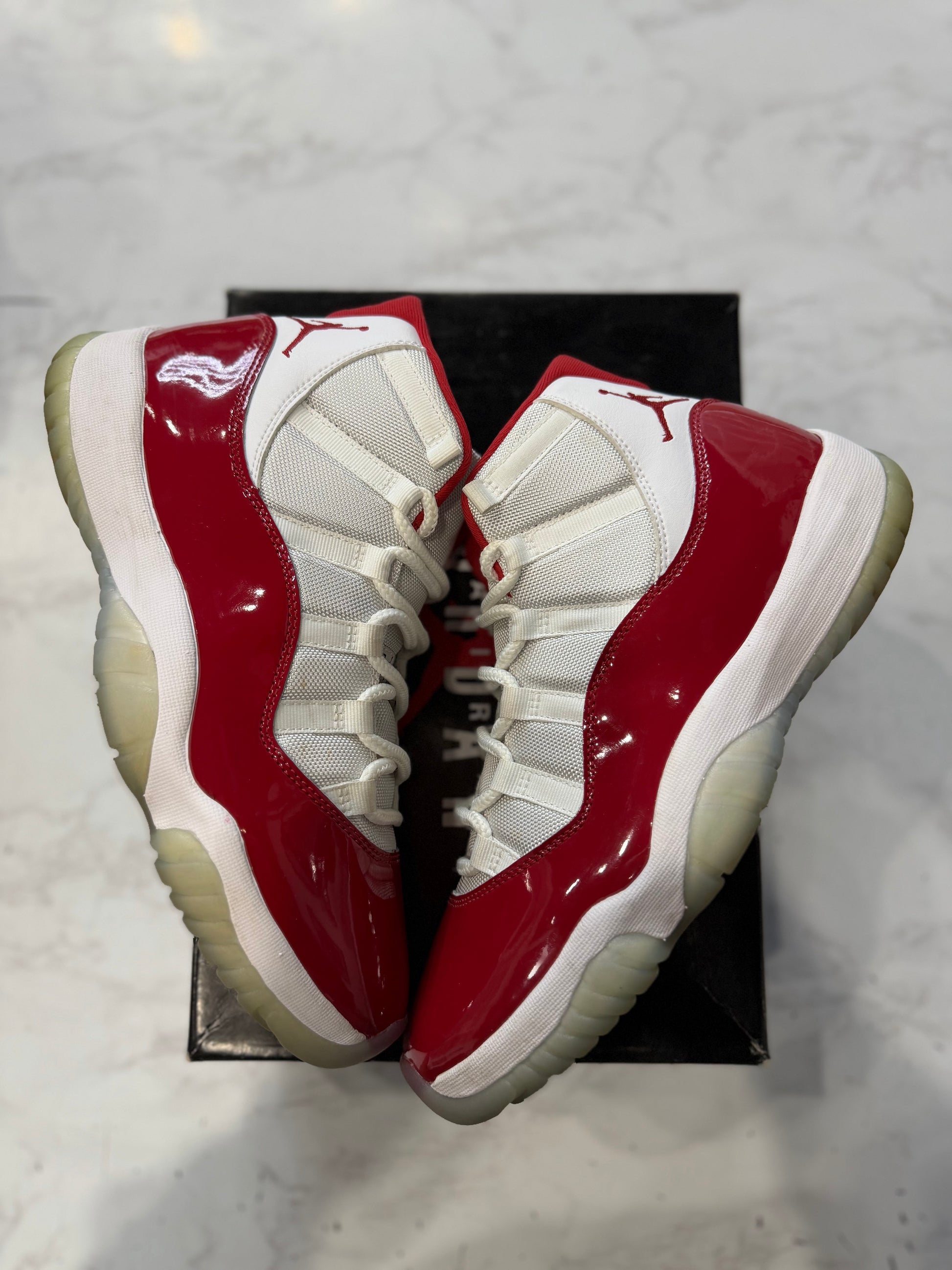 Jordan 11 Retro Cherry (2022) PRE-OWNED